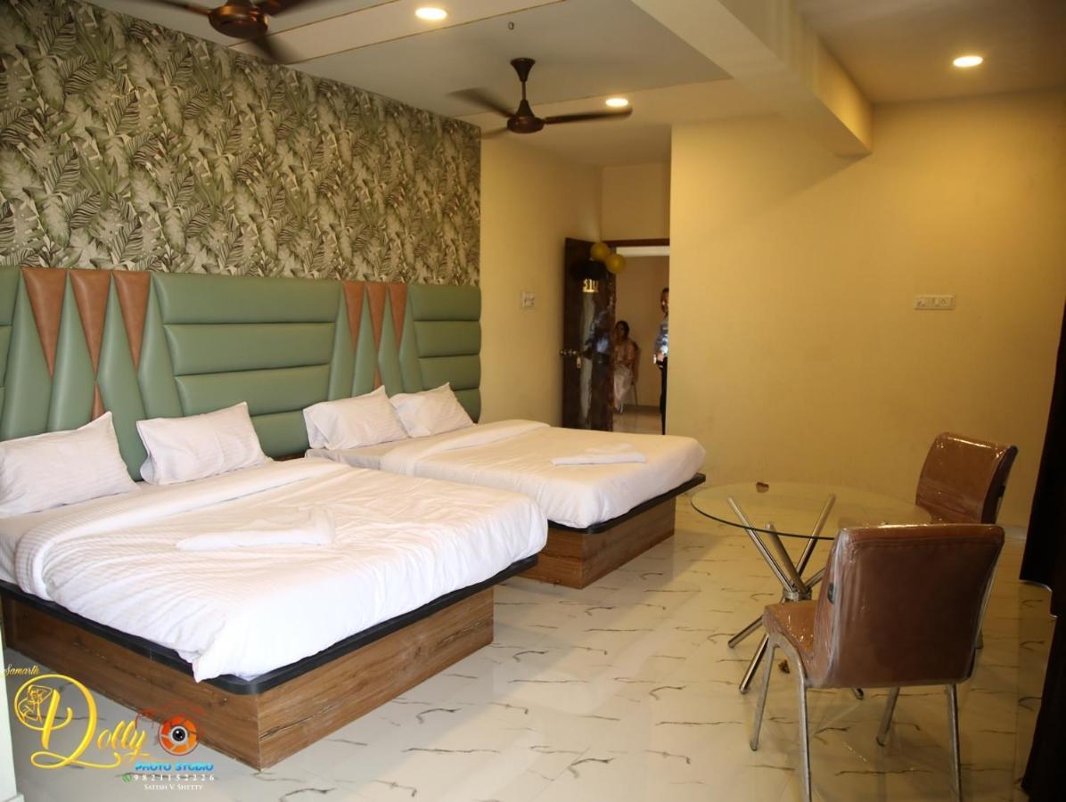 New Balaji Residency By Glitz Hotels Ulhāsnagar Exteriör bild