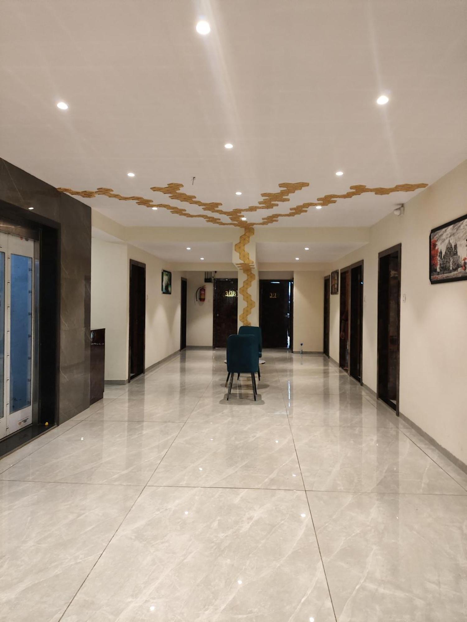 New Balaji Residency By Glitz Hotels Ulhāsnagar Exteriör bild