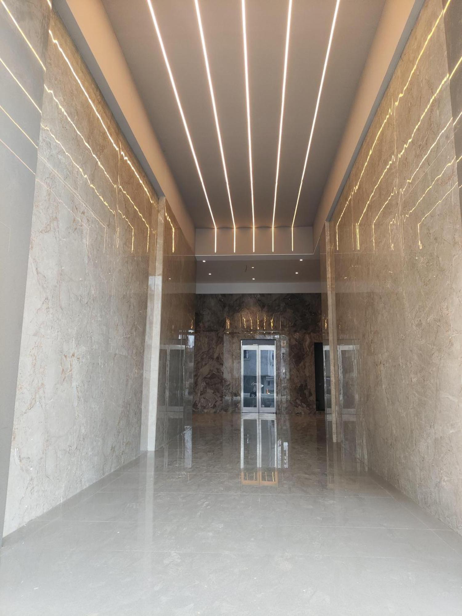 New Balaji Residency By Glitz Hotels Ulhāsnagar Exteriör bild